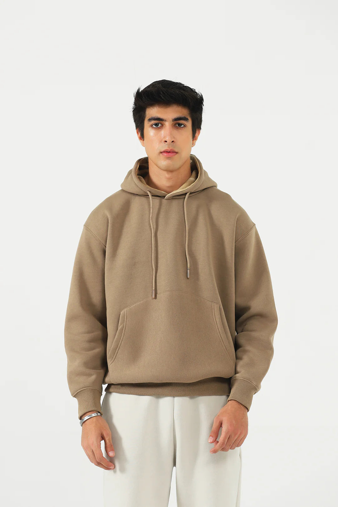 BASIC OVERSIZED HOODIE