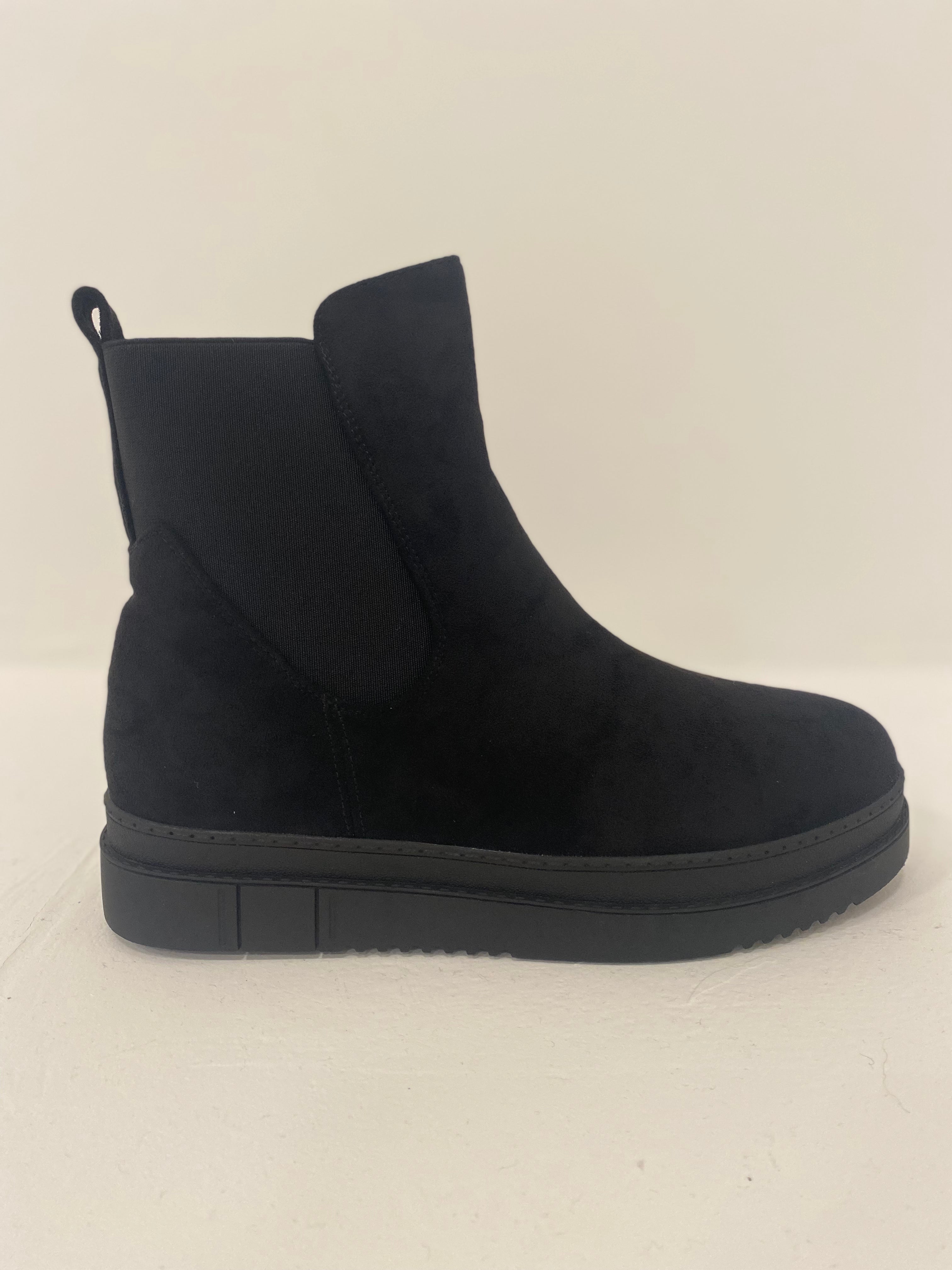 Black Platform Suede Style Boots