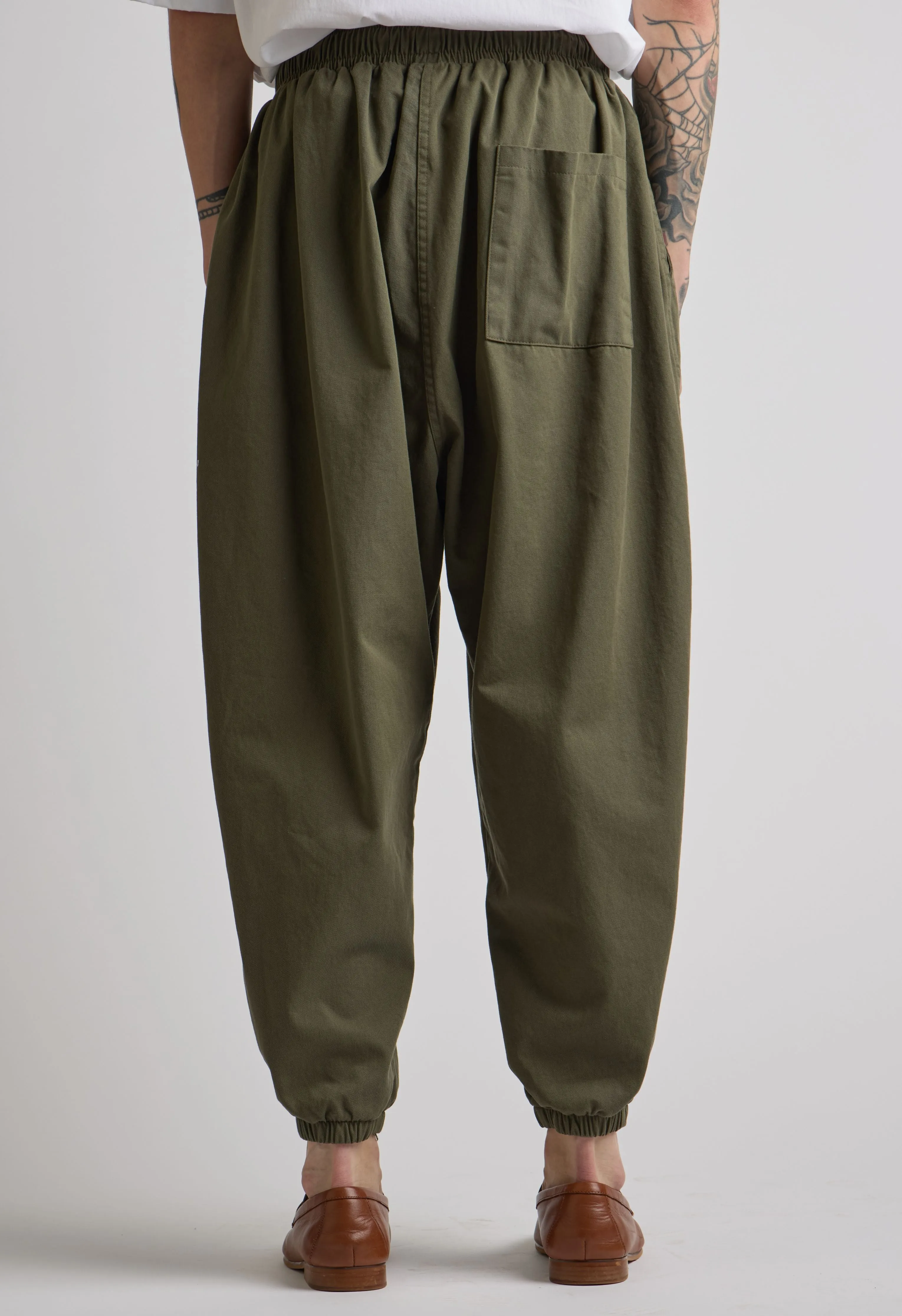 Brandon Pant in Army Green