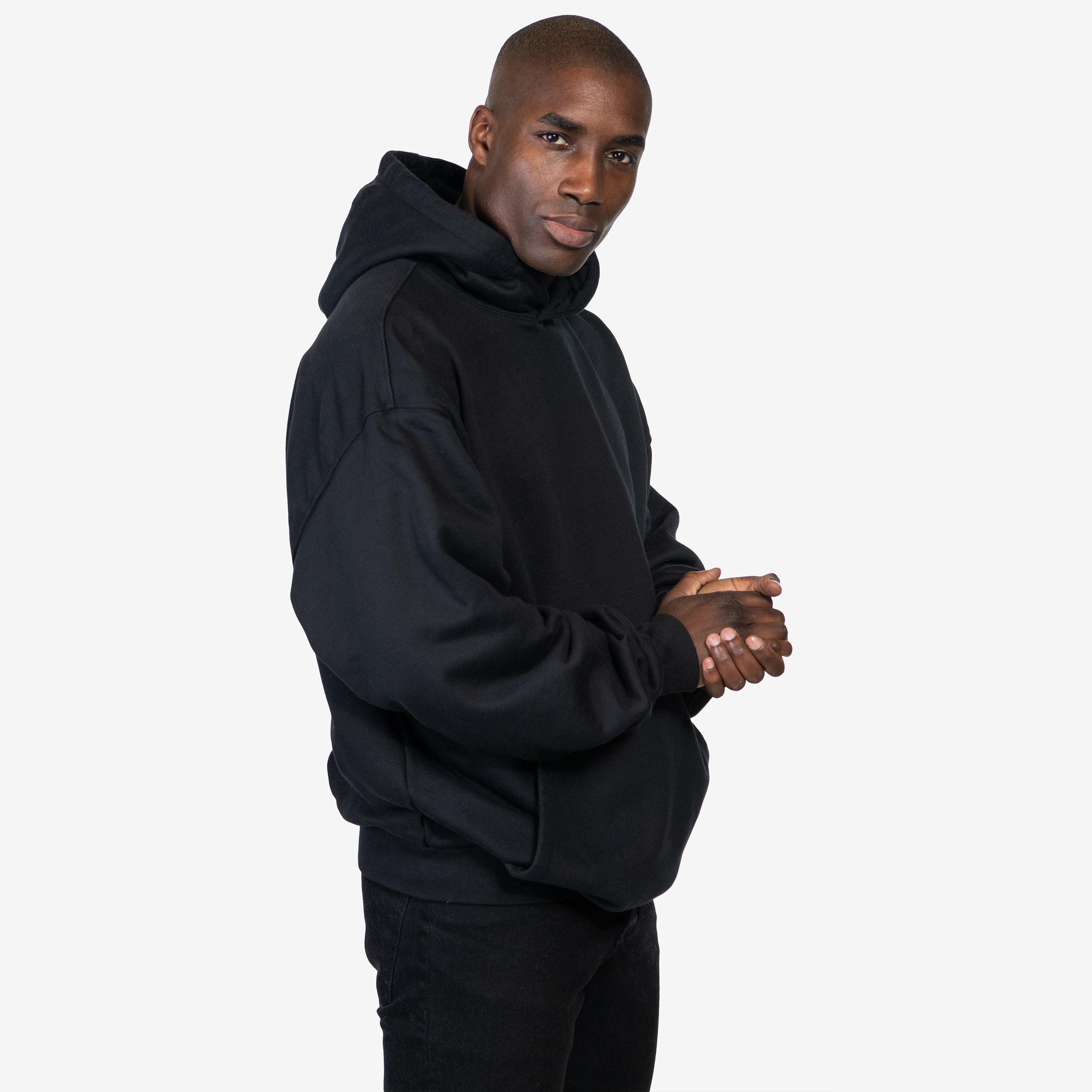 HEAVY BLACK HOODIE