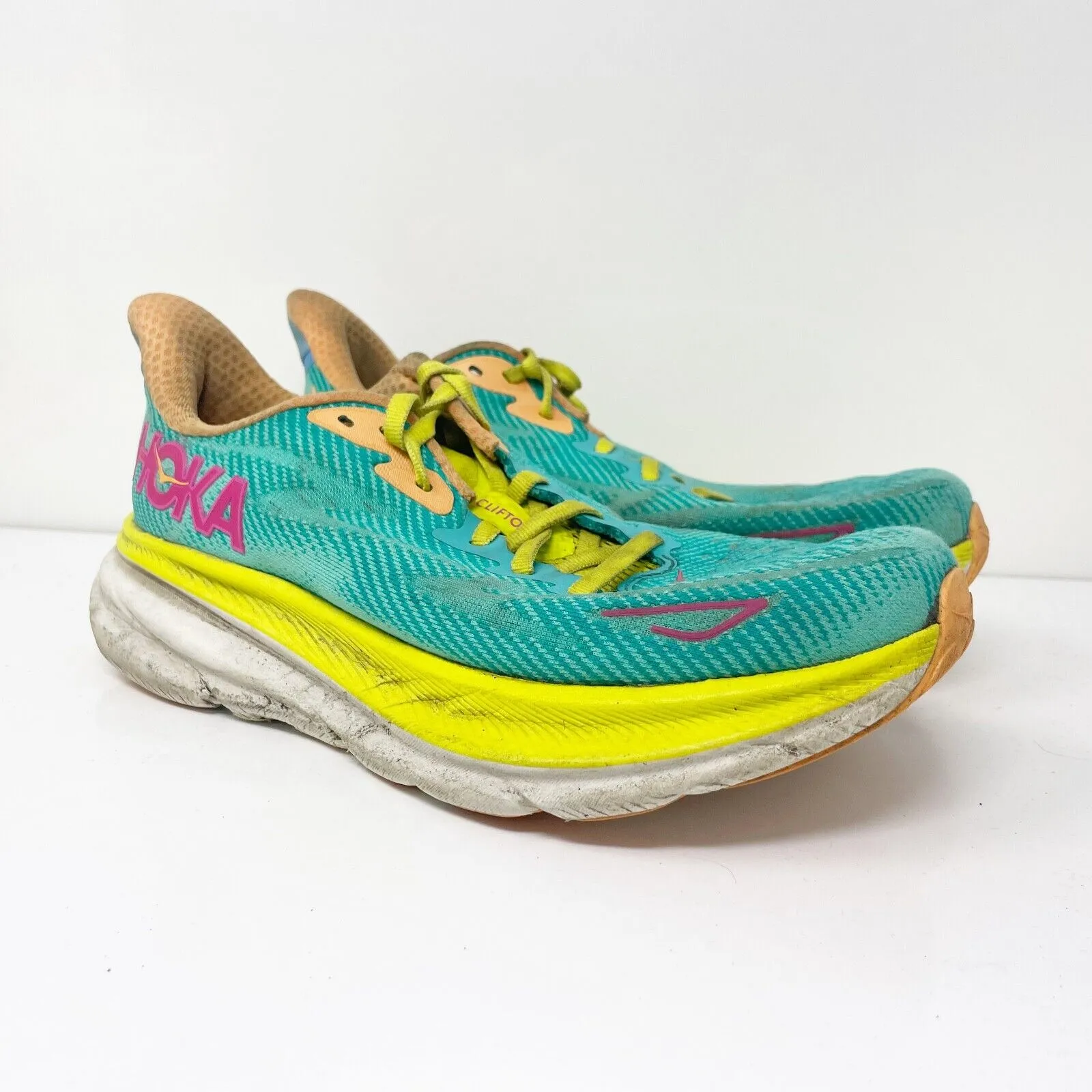 Hoka One One Womens Clifton 9 1127896 CEPR Green Running Shoes Sneakers Size 8 B